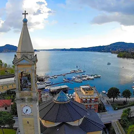 Capri Hotel