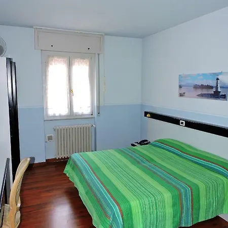 Capri 3* Lesa