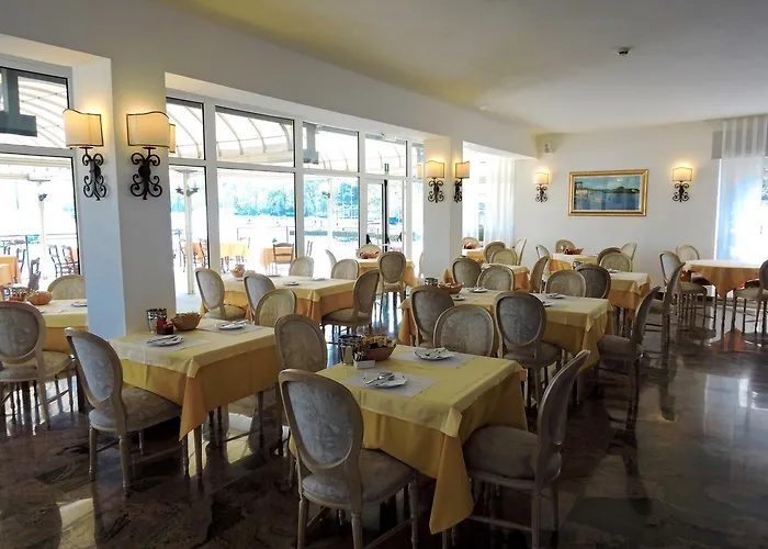 Ξενοδοχείο Capri