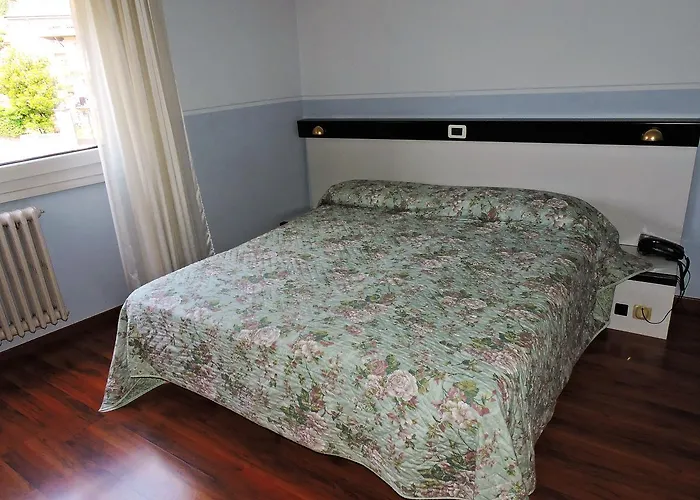 Capri Ξενοδοχείο 3*